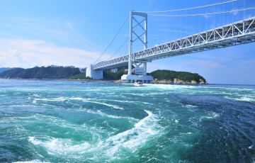 大塚美術館鑑賞と大迫力の大渦をうずしおクルーズで体感しよう！　昼食は「鯛丸御膳」をご賞味